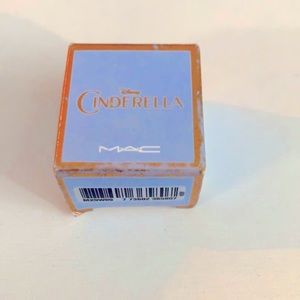 MAC Cinderella collection Fluidline in Macroviolet